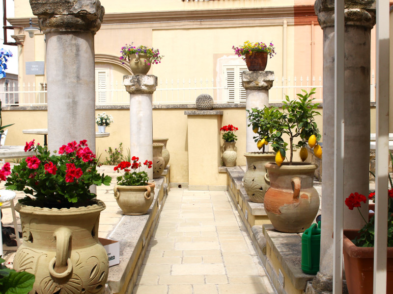 Palazzo Aurora Ambra